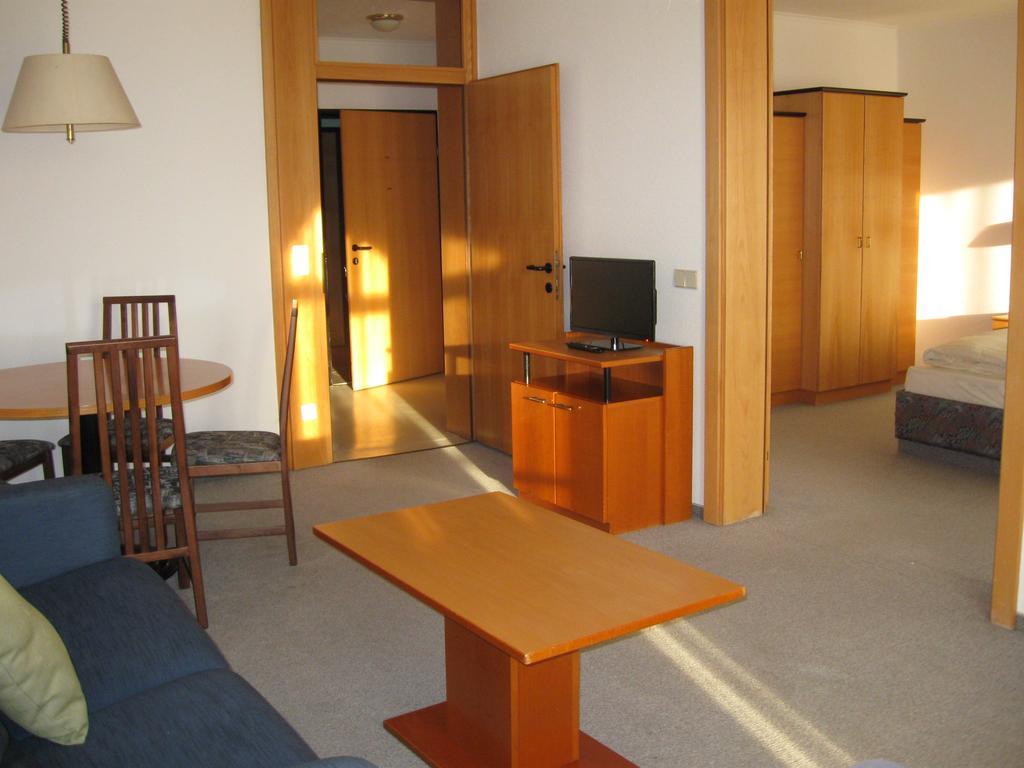 Holiday Apartments Warmbad Φίλλαχ Δωμάτιο φωτογραφία